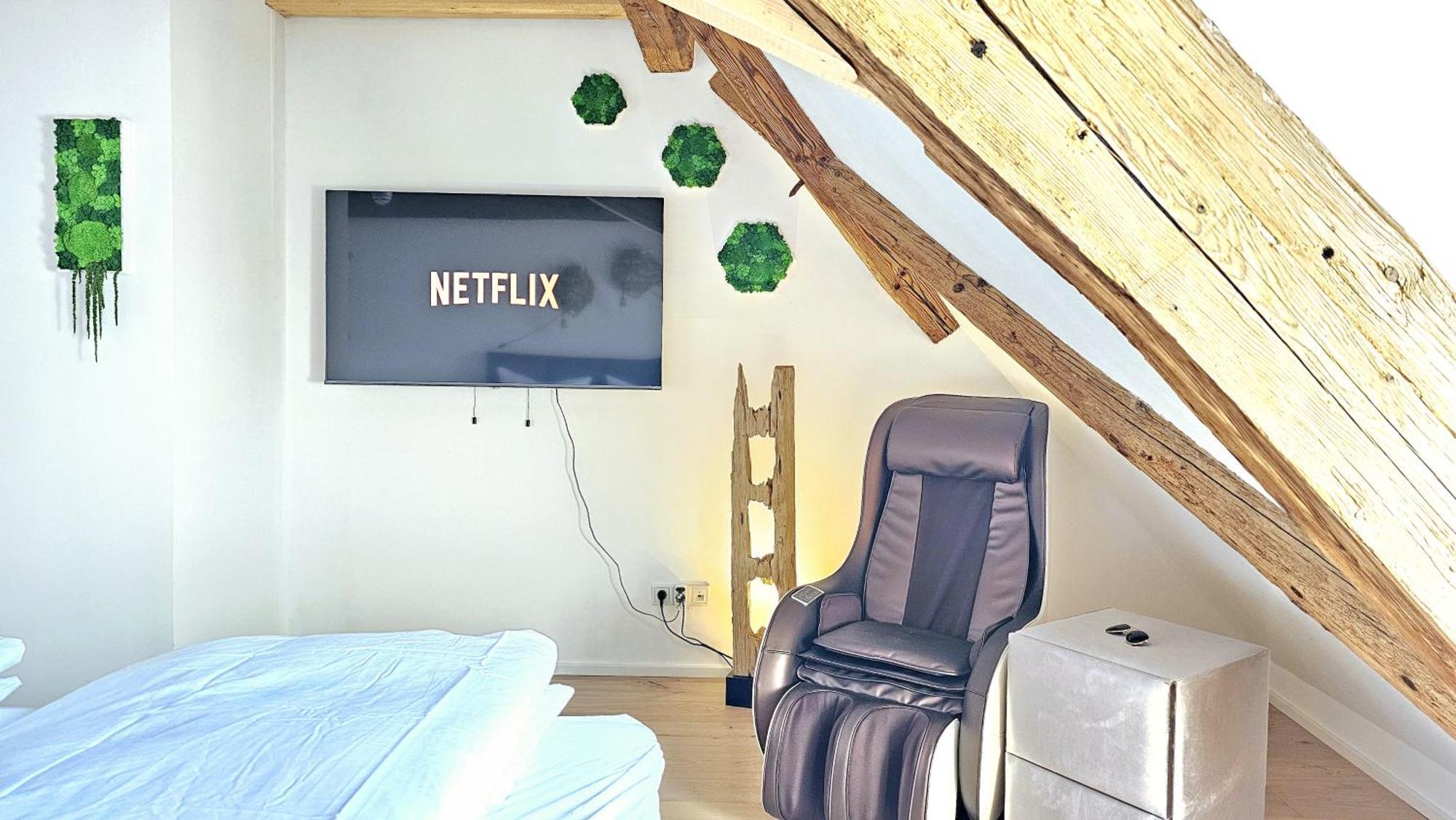 Апартаменты Wood World Luxury - Massage - Bergblick - Tranpolin- Parken Маркдорф Экстерьер фото