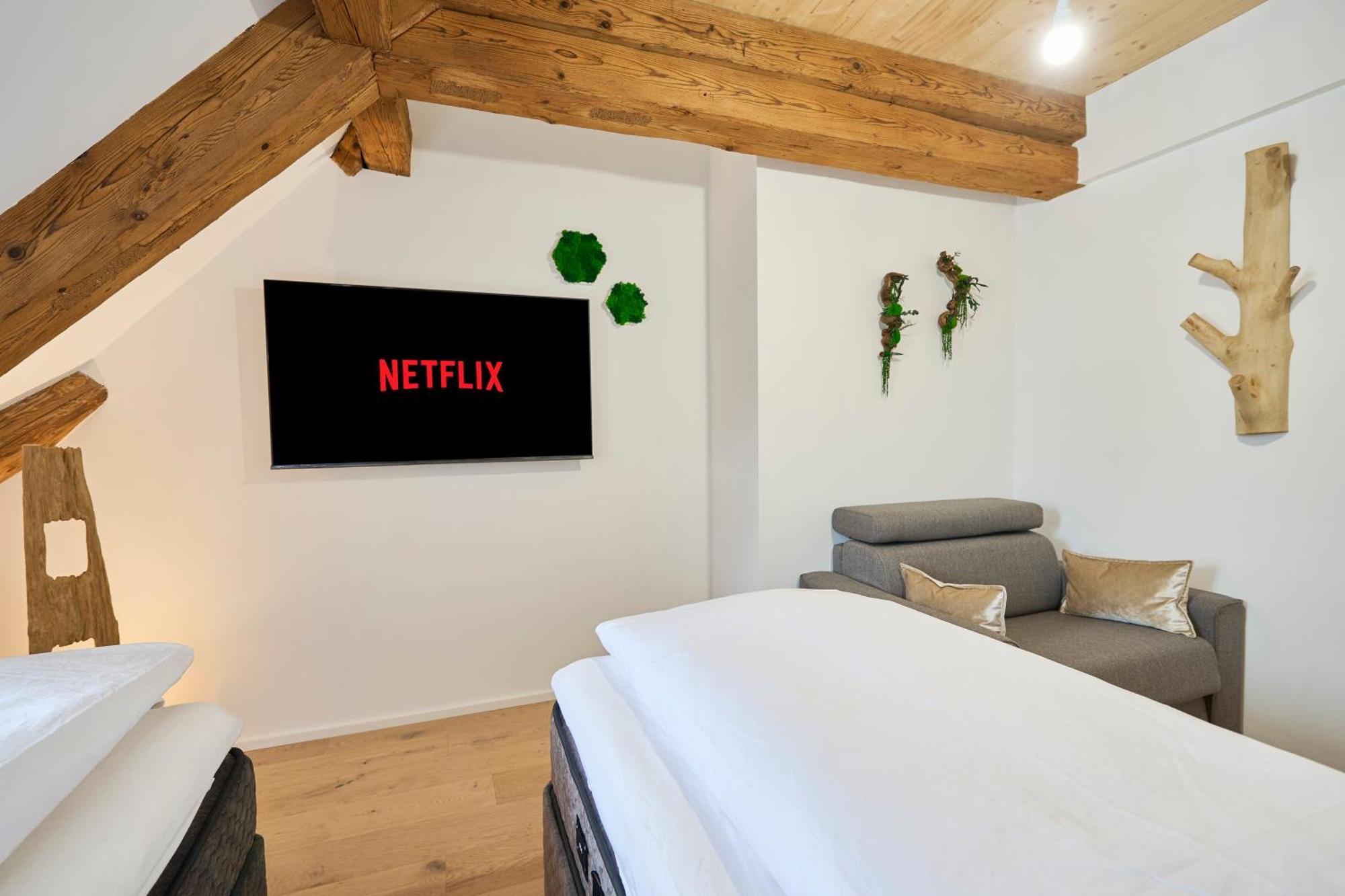 Апартаменты Wood World Luxury - Massage - Bergblick - Tranpolin- Parken Маркдорф Экстерьер фото
